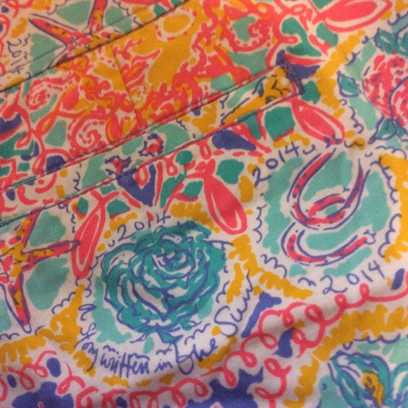 Lilly Pulitzer Written in the Sun Callahans - Picture 8 of 8